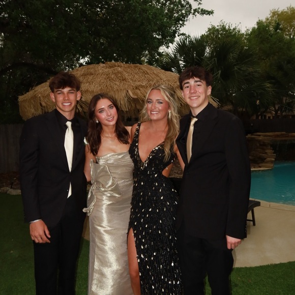 Sherri Hill black and gold prom dress - Picture 4 of 4